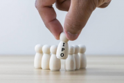 久易股份：毛利率异常，内控乱，员工曾擅自借出“农药三证”｜IPO观察 